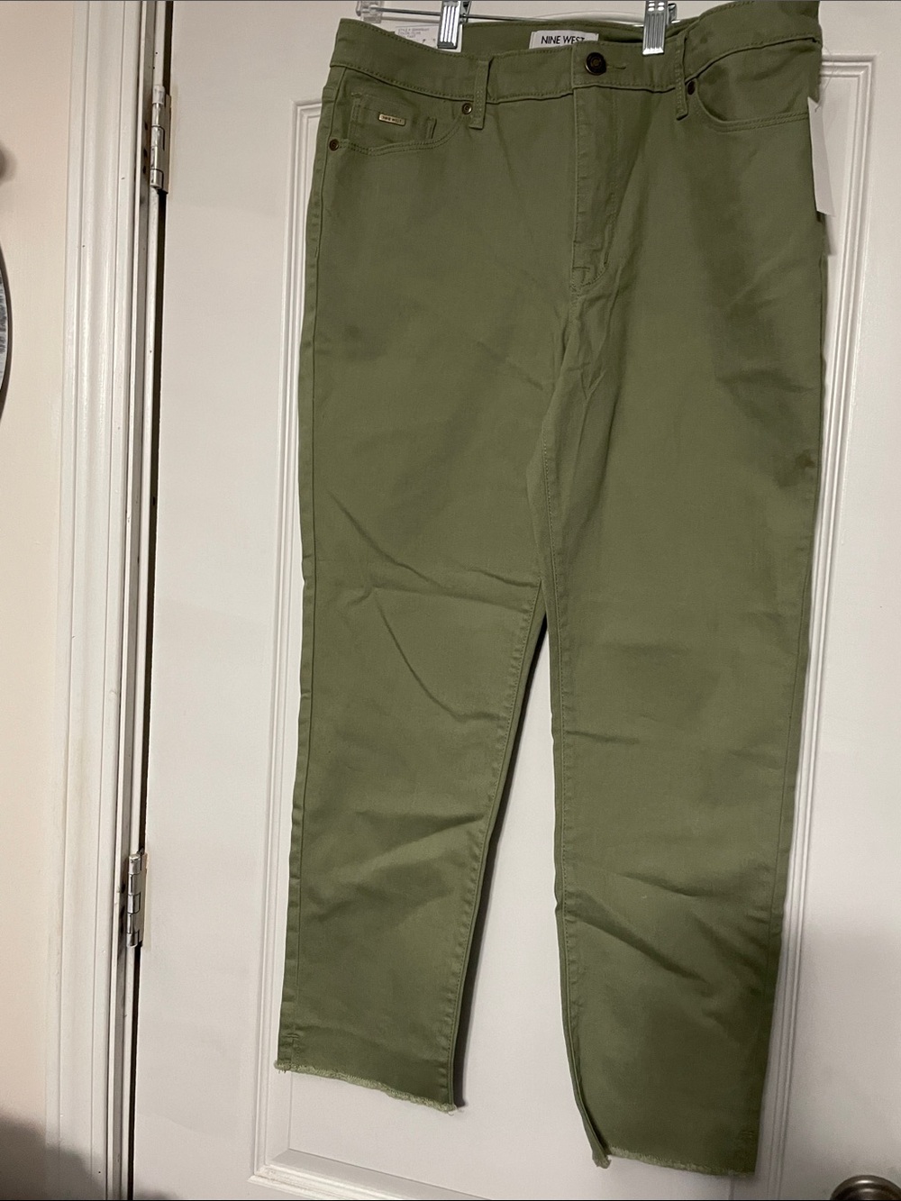 Nine West women’s Olive Green Straight-Leg Chinos